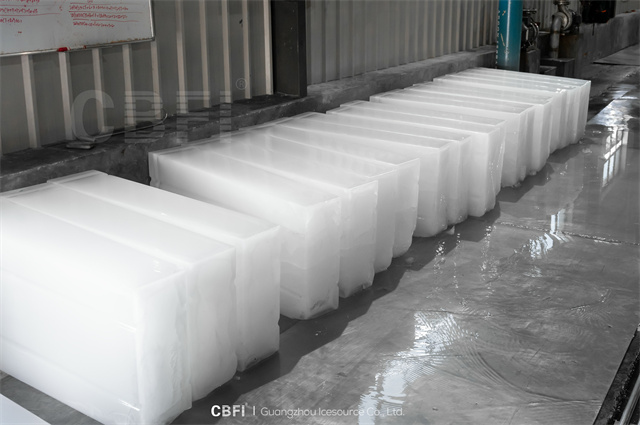 Révolution de la fabrication industrielle de glace : comment les machines à blocs de glace de grande capacité CBFI redéfinissent les normes de l’industrie