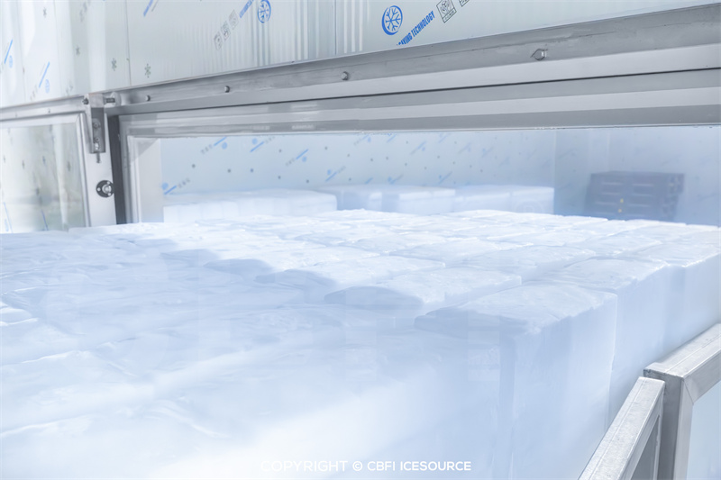 Machine à glaçons en blocs à refroidissement direct de 10 tonnes : un cas réussi à Anhui, en Chine